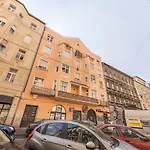 Chili Apartments